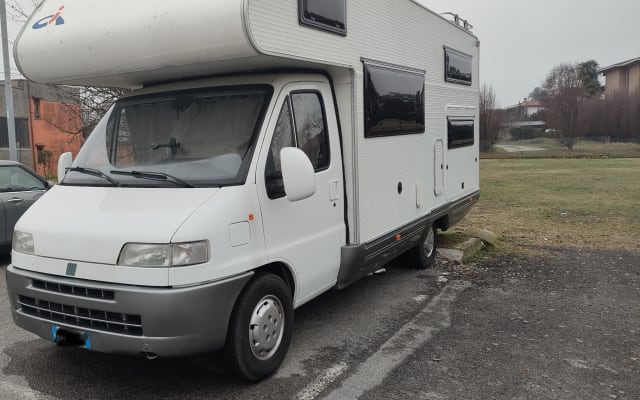 Location - Camping-car Capucine - null - #45101
