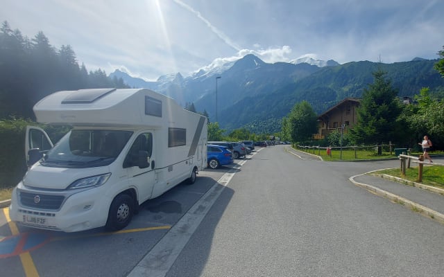 Rental - Coachbuilt motorhome - null - #68369