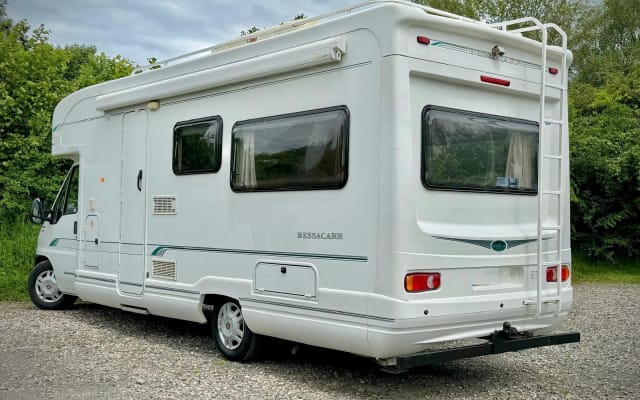 Rental - Coachbuilt motorhome - null - #75044