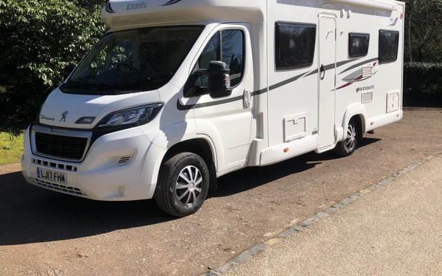 Rental - Low profile motorhome - null - #54297