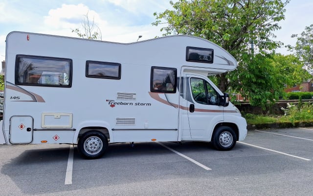 Rental - Coachbuilt motorhome - null - #97674