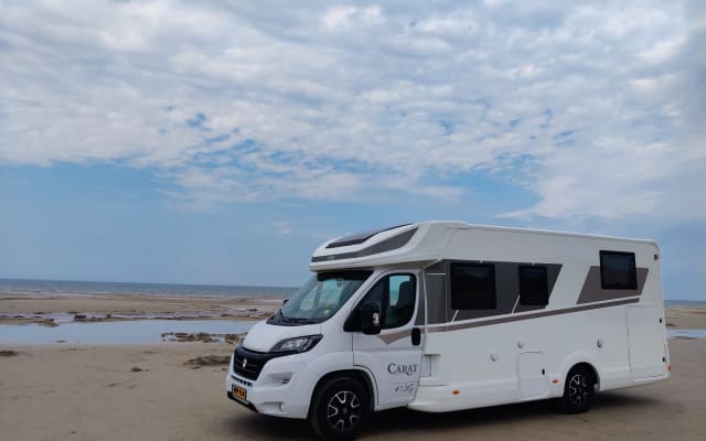 Rental - Low profile motorhome - null - #90523