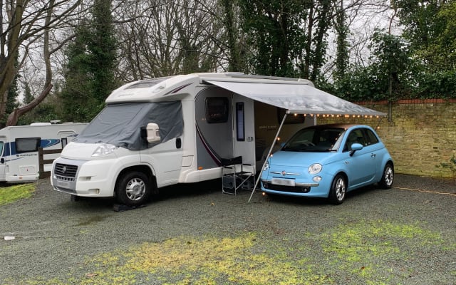 Rental - Low profile motorhome - null - #91161