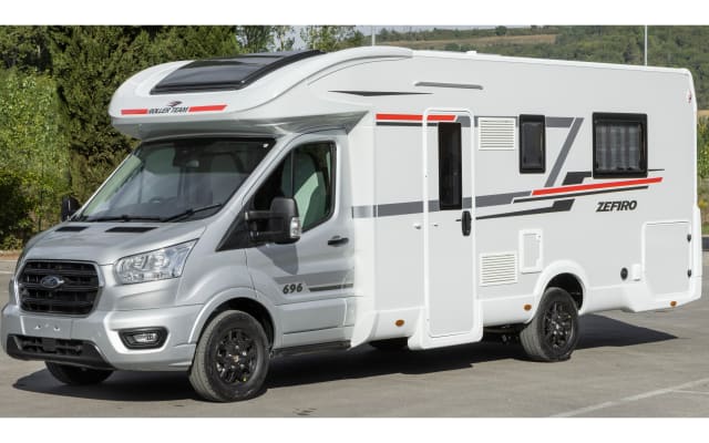 Rental - Low profile motorhome - null - #29443