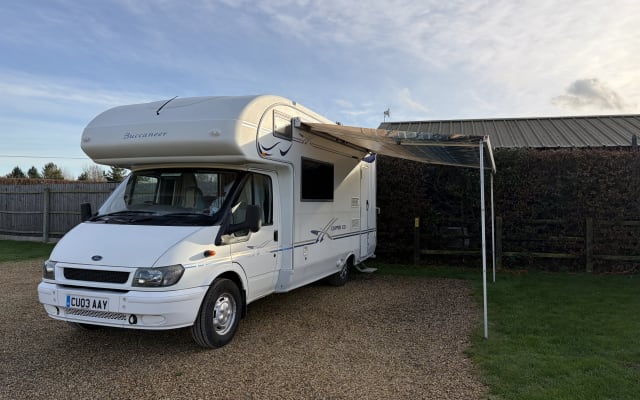 Alquiler - Autocaravana Perfilada - null - #93131