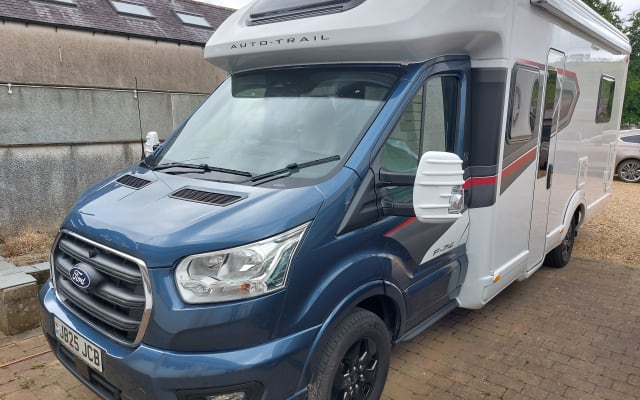 Rental - Low profile motorhome - null - #96949