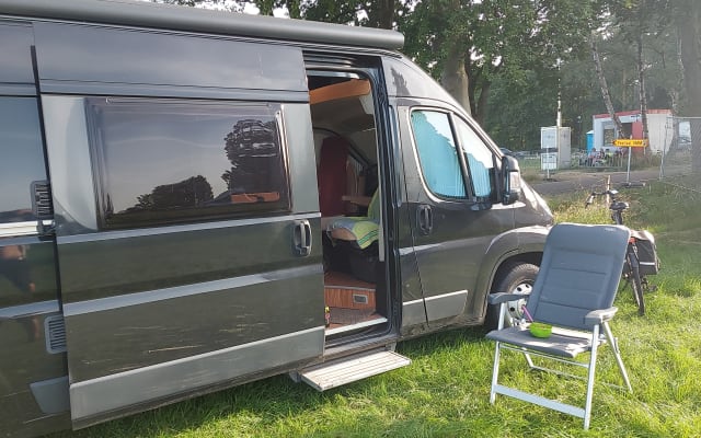 Location - Fourgon aménagé - null - #61829