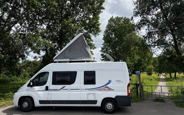 Location - Large campervan - null - #89625