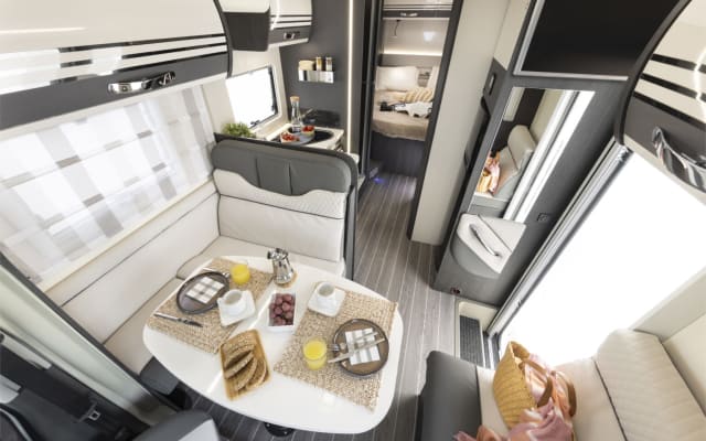 Rental - Low profile motorhome - null - #88657