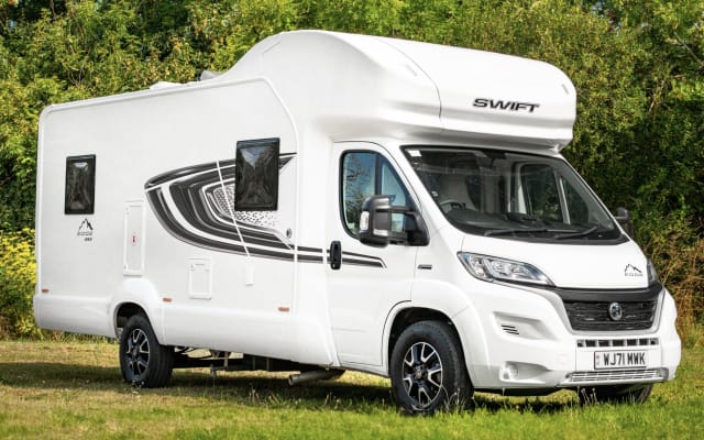 Rental - Coachbuilt motorhome - null - #92931