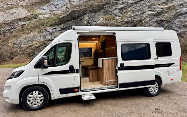 Rental - Large campervan - null - #94677