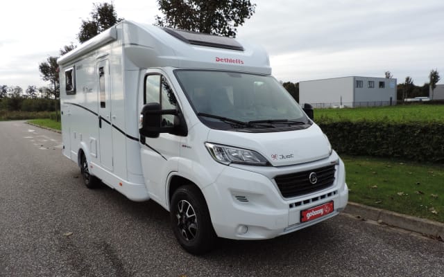 Boeking - Half-integraal camper - null - #24626