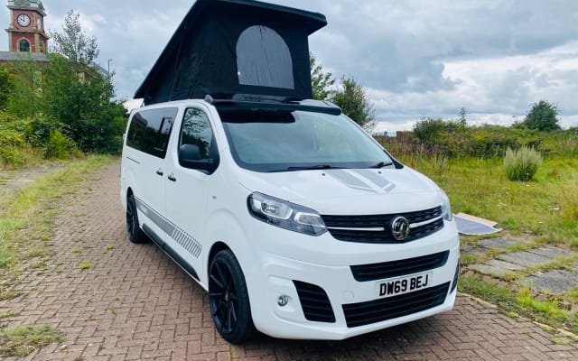 Location - Van - null - #94082