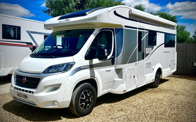 Rental - Coachbuilt motorhome - null - #36790