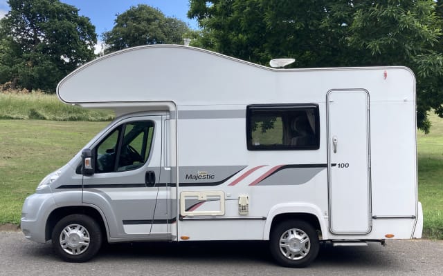 Alquiler - Autocaravana Capuchina - null - #57917