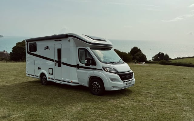 Rental - Low profile motorhome - null - #90439