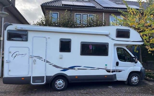 Boeking - Alkoof camper - null - #93444