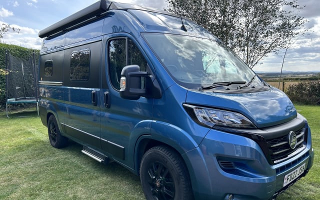 Location - Fourgon aménagé - null - #93729