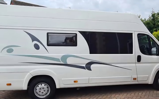 Rental - Large campervan - null - #93677