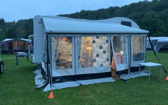 Boeking - Alkoof camper - null - #85054