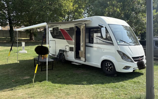 Rental - A-class motorhome - null - #93954