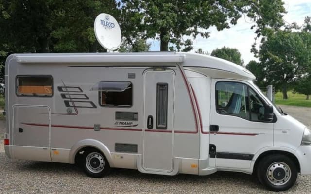 Location - Camping-car Profilé - null - #73152