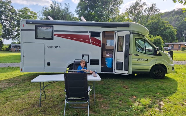 Boeking - Half-integraal camper - null - #94804