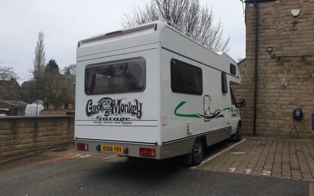 Boeking - Alkoof camper - null - #97561