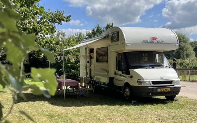 Boeking - Alkoof camper - null - #90247