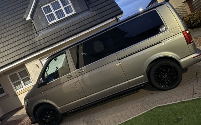 Alquiler - Furgoneta camper - null - #92875