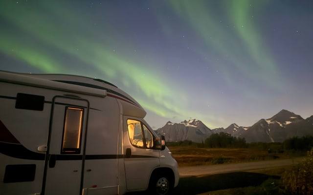 Boeking - Half-integraal camper - null - #86330
