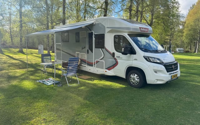 Boeking - Half-integraal camper - null - #97781