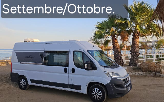 Alquiler - Furgoneta camper - null - #91662