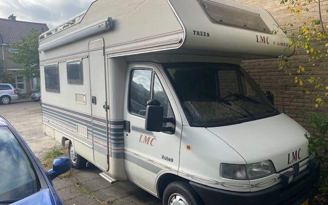 Boeking - Alkoof camper - null - #42190