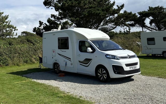 Alquiler - Autocaravana Perfilada - null - #78770