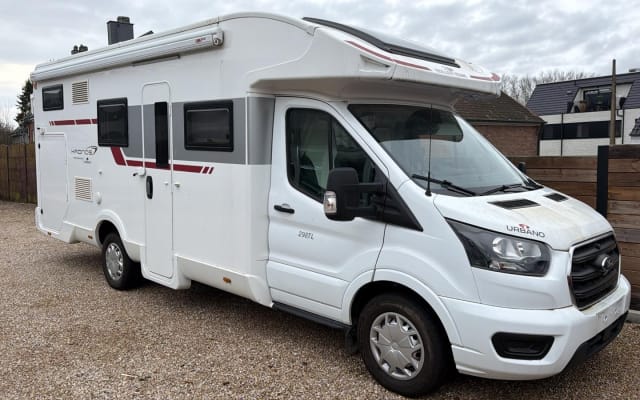 Location - Camping-car Profilé - null - #94350