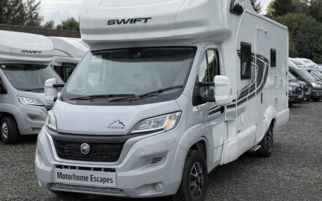 Rental - Low profile motorhome - null - #94949