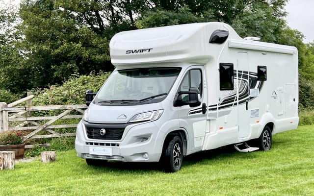 Rental - Coachbuilt motorhome - null - #65471