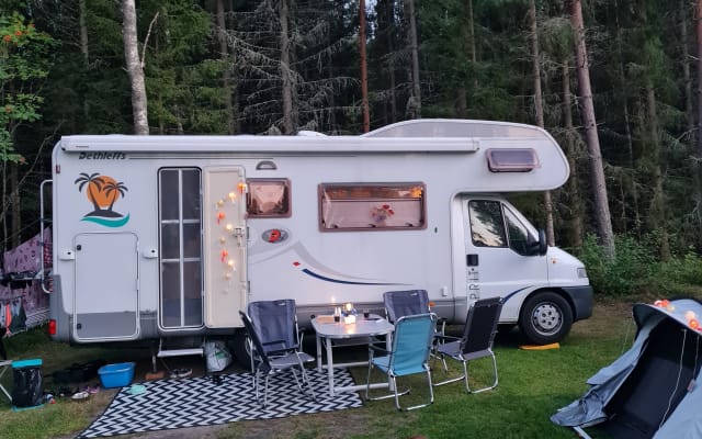 Vermietung - Alkoven-Wohnmobil - null - #25904