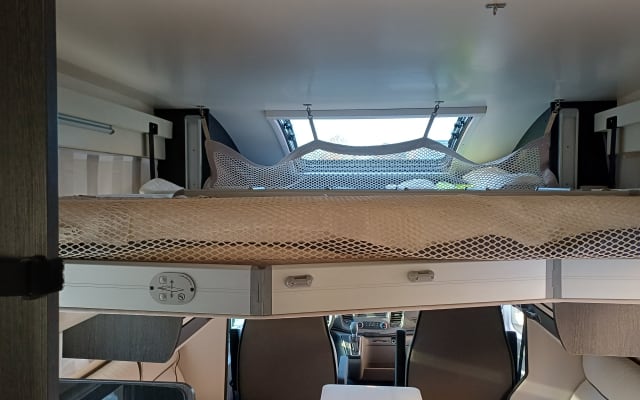 Location - Camping-car Profilé - null - #93079