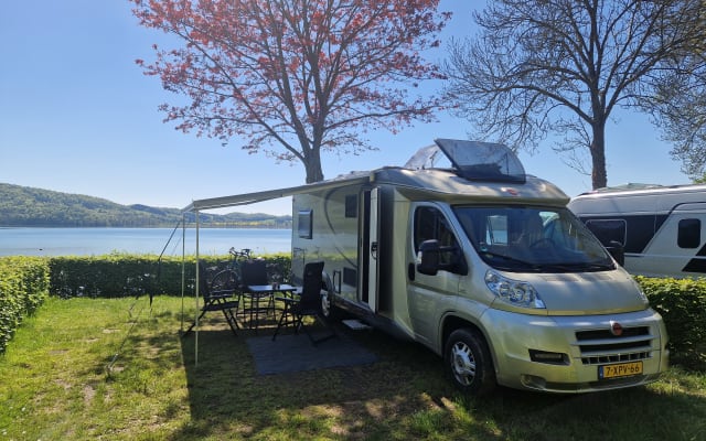 Boeking - Half-integraal camper - null - #88716