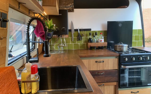 Location - Fourgon aménagé - null - #94837