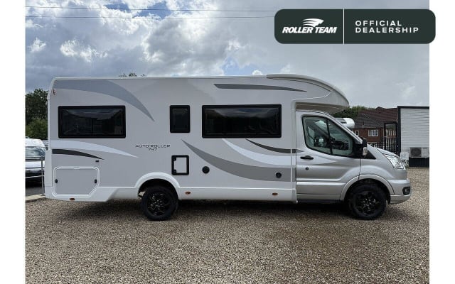 Rental - Low profile motorhome - null - #99105