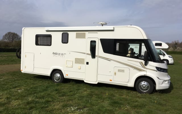 Location - Camping-car Intégral - null - #21762