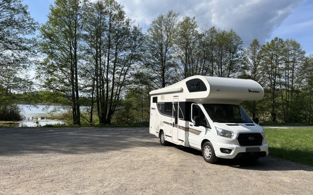 Rental - Coachbuilt motorhome - null - #96836