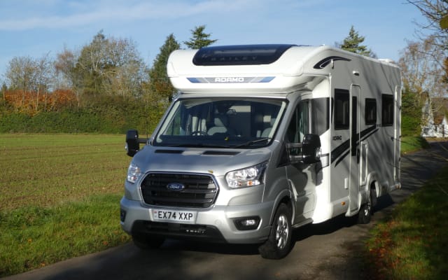 Rental - Low profile motorhome - null - #82322