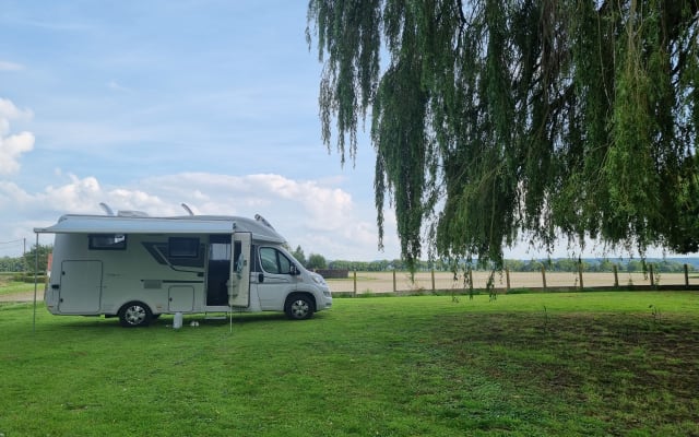 Location - Camping-car Profilé - null - #87768
