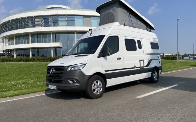 Location - Fourgon aménagé - null - #23356