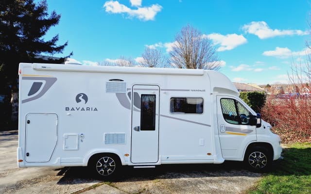 Location - Camping-car Profilé - null - #44556