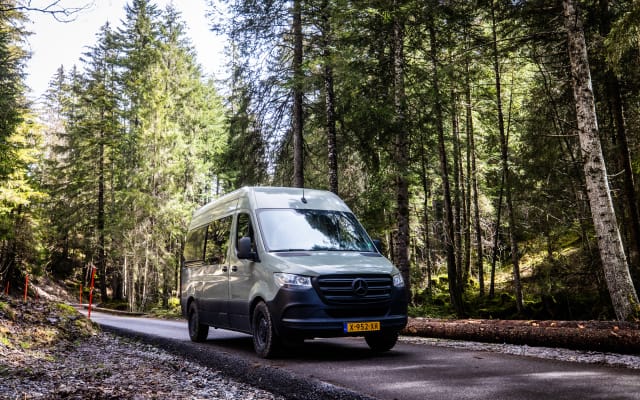 Location - Large campervan - null - #69378